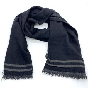 Authentic Gucci Lana 100% Wool laine Black Muffler Scarf